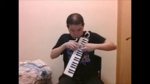 Suzuki M-37 Melodica Demostration