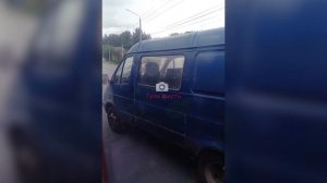 На улице Октябрьской в Туле произошло тройное ДТП с двумя «ГАЗелями» и легковушкой