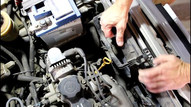 Замена электровентилятора охлаждения радиатора Chevrolet Lanos Шевроле Ланос 2008 года