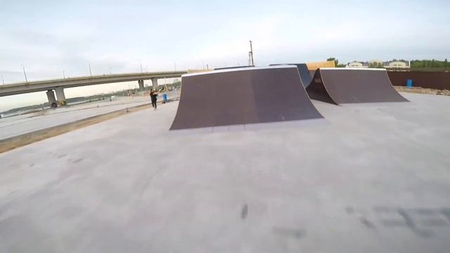 НОВЫЙ ЭКСТИМ ПАРК В КАЗАНИ | ТЕСТИРУЕМ УЧЕБНЫЙ ФАНБОКС смотреть онлайн