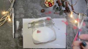 Мастер класс лепим новогодний декор на банке из полимерной глины