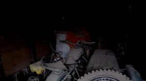 В заброшенном гараже нашёл Урал -Заброшенный мир !