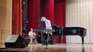 Н. Римский-Корсаков "Полёт шмеля". Ксилофон