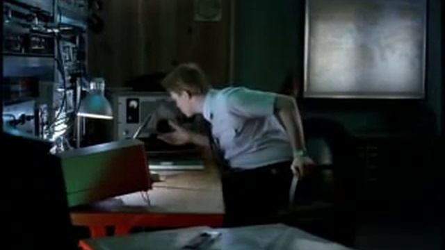 Berlitz English - Sinking About смотреть онлайн