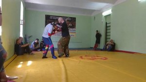 Подхват ноги после удара. Рукопашный бой S.P.A.S.