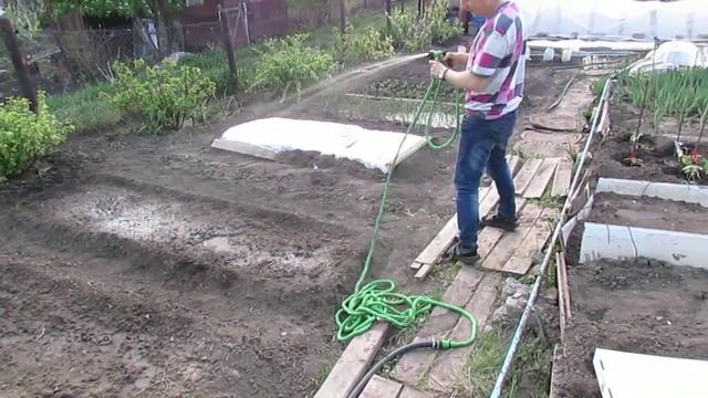 Шланг растягивающийся стрейч 22,5м +пистолет смотреть онлайн