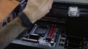 3.2GHz AMD FX-8320E Unboxing & Installation (December 2016 PC Build)