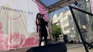 Диана Кох со своим новым хитом на шоу "Город FМ собирает друзей"