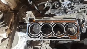 Проскочила цепь-загнуло клапана!!! Volkswagen Polo CFN
