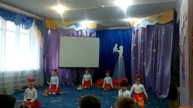 Танец А я игрушек не замечаю смотреть онлайн