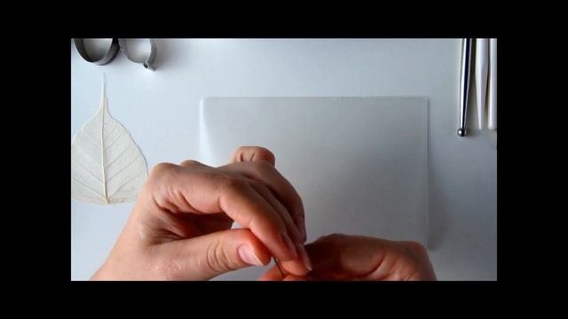 Холодный фарфор. Мастер-класс. Пуансеттия / Cold Porcelain. Poinsettia. смотреть онлайн