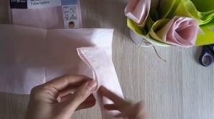 Простой способ красиво сложить бумажные салфетки! Букет цветов из салфеток. Сюрприз маме на 8 марта