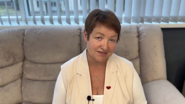 А. Ахматова «Я научилась просто, мудро жить…» смотреть онлайн