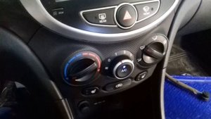Чистка кондиционера / испарителя на Хендай Солярис (Hyundai Solaris) / Киа Рио (Kia Rio)