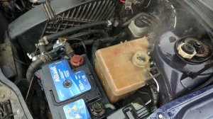 Выгоняет антифриз/воду рено лагуна 1