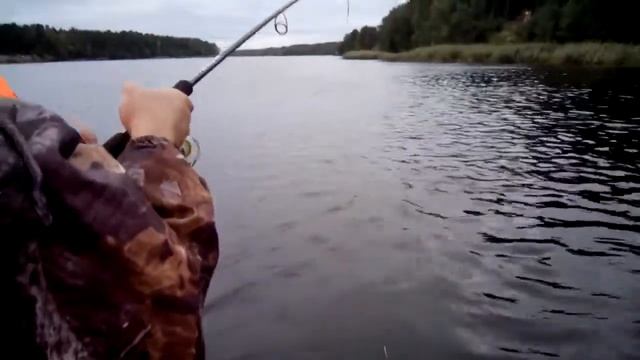 Архив. Щука 9700 кг. Река Свирь. Ловля на джиг. смотреть онлайн