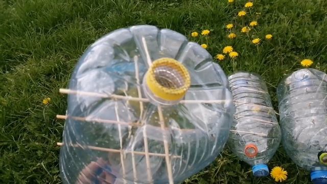 Бутылочное пчеловодство. Мои первые пластиковые корпуса. Подготовка к заселению пчелами.