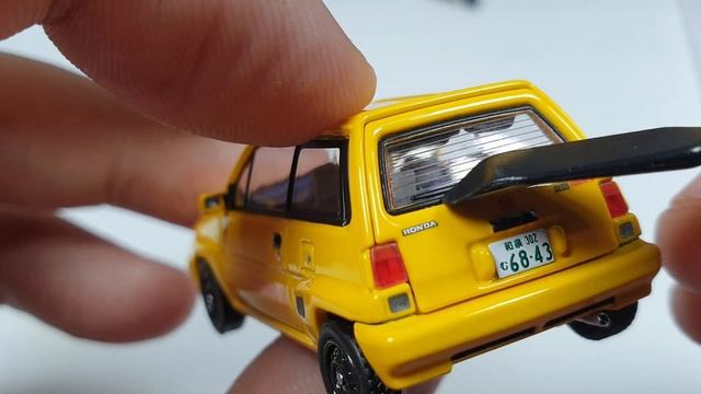 Honda City Turbo II Yellow with Motocompo by Inno64 | UNBOXING and REVIEW смотреть онлайн