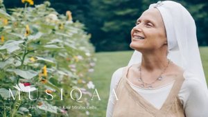 Chattr Chakkr Vartee ⋄ Ajeet Kaur ⋄ Snatam Kaur ⋄ Mirabai Ceiba