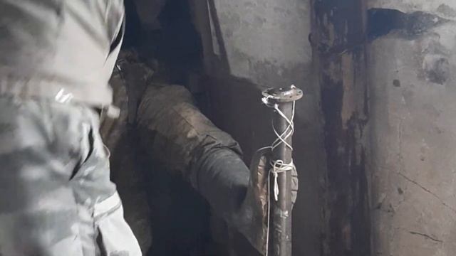 Забиваем абиссинский колодец (скважина) смотреть онлайн