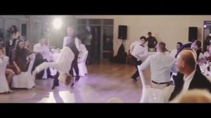 Танцующие официанты 1 - ТО «ШоуГрад» 8(911)921-52-62 Организация и проведения шоу СПб!