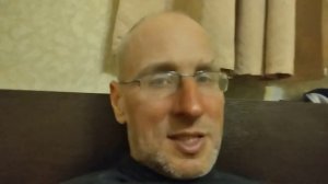 Торжок. холодно дождь. Решил остаться в хостеле дом колхозника.