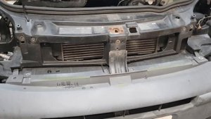 Renault Trafic Vauxhall Opel Vivaro Nissan Primastar How to remove front bumper. Bumper removal f9q