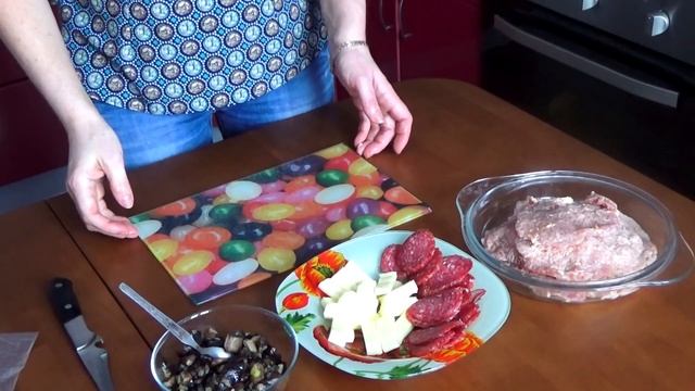Мясные рулетики с салями.Оригинальный и вкусный рецепт!