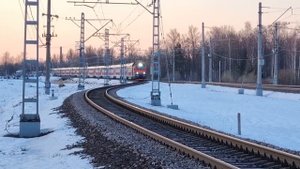 ЭП20-009 Фирменный поезд «Северная Пальмира/двухэтажный состав» 035А/036А Санкт-Петербург — Адлер