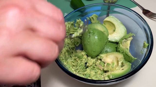 ВОТ ЭТО, НАТАЛЬЯ КУРБАНОВА ТЫ ДАЁШЬ!!!!!    Рецепт Гуакамоле