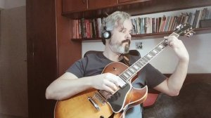 Mazurka-Choro (Heitor Villa-Lobos) on electric guitar.