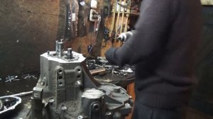 Деу Матиз! Когда надоело , что не включаются скоростя ! Часть 1 разбор.