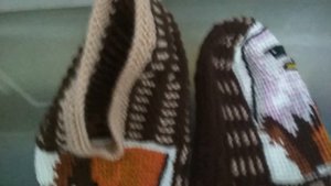Вязание спицами .Как вязать тапочки. Тунисское вязание,