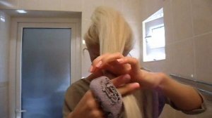 Прическа с накладными прядями "Пучок"