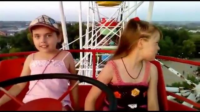 Ст. Выселки колесо обозрения 1июня 2019г.