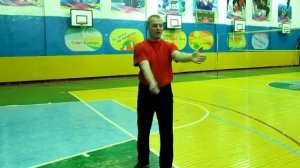 Нижняя боковая подача в волейболе