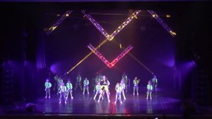 Мамы и Дети танцуют  "Когда мы были молодыми"