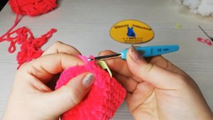 (19) Как вязать шарики, мячики из плюшевой пряжи. Игрушки для детей. Мастер класс "Школа навыков MS