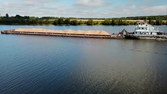 Путешествие на барже из Тверской области в Москву смотреть онлайн