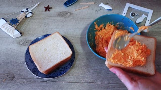 И не важно, какая начинка//Но с морковкой ВКУСНЕЕ ВСЕГО//Съедается все до крошки! ЗАКУСКИ/БУТЕРБРОД смотреть онлайн