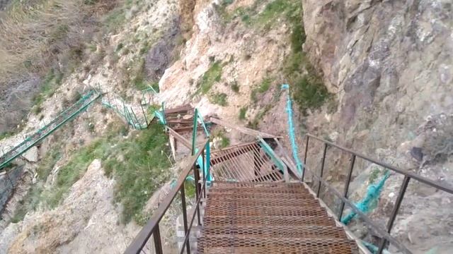 Новая лестница на Фиоленте смотреть онлайн