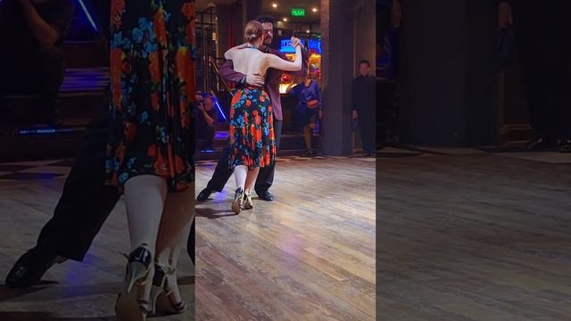 Que No Sepan Las Estrellas Di Sarli Alejandro Beron Kelly Lettieri tango Parakultural Buenos Aires смотреть онлайн