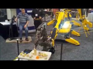 Дистанционно-управляемый робот Brokk 100 с манипулятором Kraft