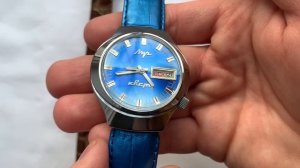 Видеообзор на электронно-механические кварцевые часы Луч 3055 с календарём Минского часового завода