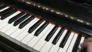 Фортепиано Красный Октябрь 1972 г. в.