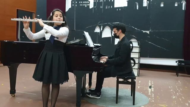 Flandra Mehmetaj - flute G.Percel- Arija смотреть онлайн