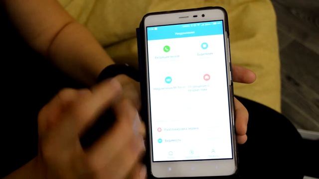 ВИДЕО ОБЗОР Фитнес-браслета XAOMI Mi Band 2 смотреть онлайн