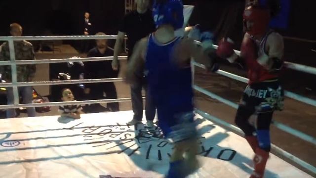 Тайский бокс в Москве. Открытый ринг BULAT GOLD 14.05.2016. Муртузалиев Гаджимурад, 3 раунд смотреть онлайн