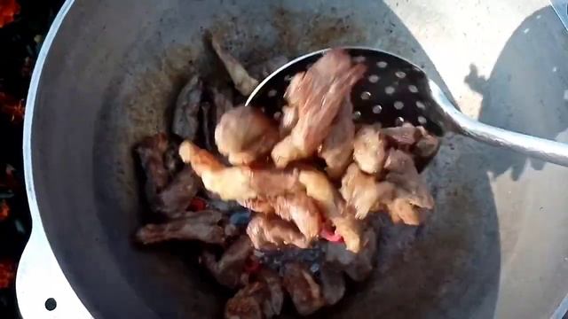 "ОДЖАХУРИ" - в казане, на костре смотреть онлайн