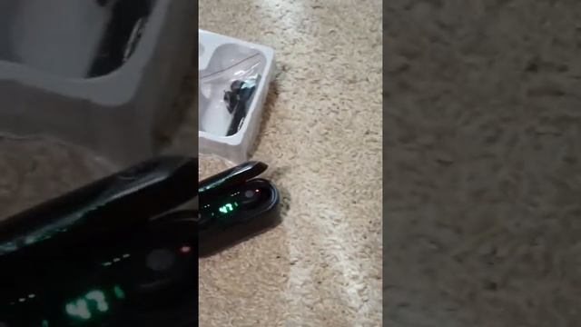 Беспроводные TWS наушники F9 для смартфона с Bluetooth смотреть онлайн